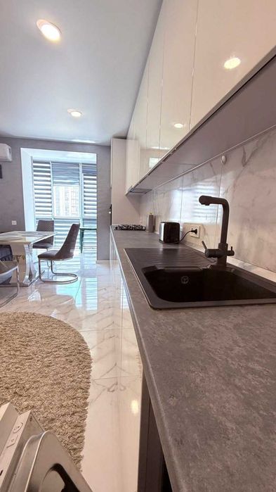 ПРОДАЮ шикарна 3к квартира ЖК "RIVER PARK" Набережна Перемоги