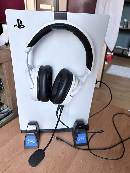 Sprzedam PS5 w zestawie