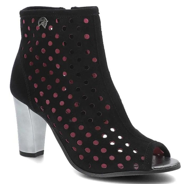 Czarne Botki KARINO 1523/126-P. Na obcasie Skóra naturalna stan bdb.