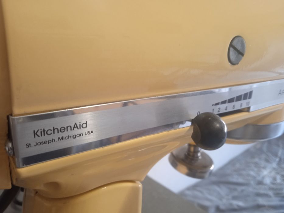 Міксер профі Kitchen Aid.model:5CSM150.300W.Made in USA