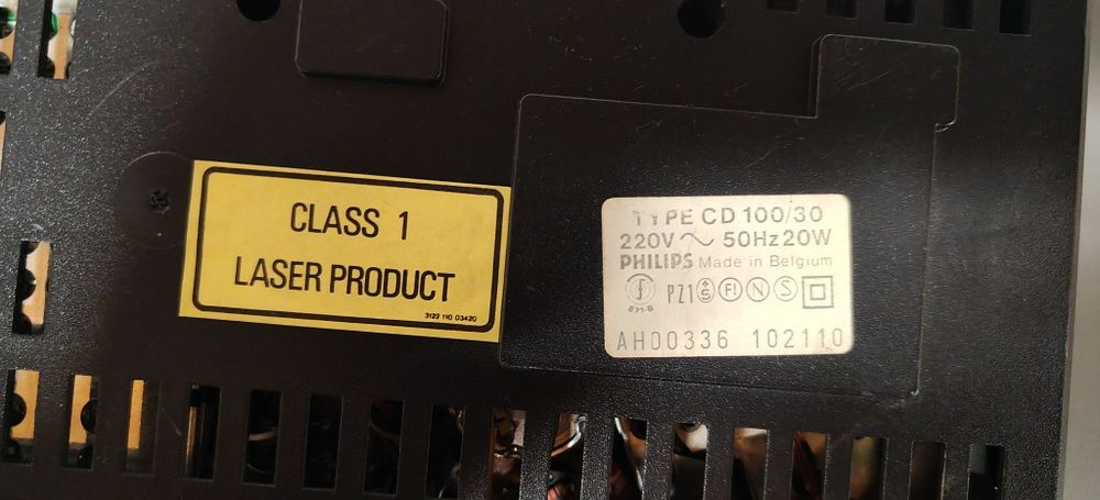 Audiofilski odtwarzacz CD PHILIPS CD-100. Analog 2xTDA 1540