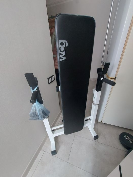 Продам тренажёр лавку  и гриф с блинами