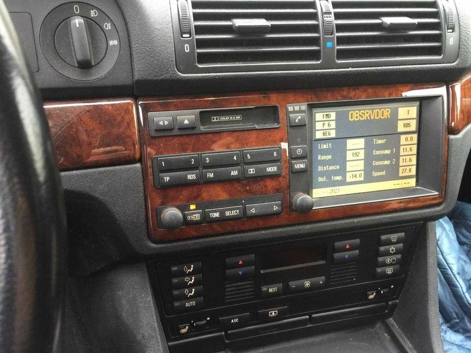 BMW E39 528i Caixa Manual em Muito Bom estado