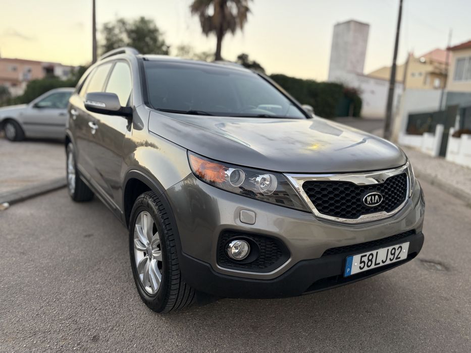 Kia Sorento 2.0CRDI 150cv 7 lugares 2011 Oportunidade de negócio Naciokal