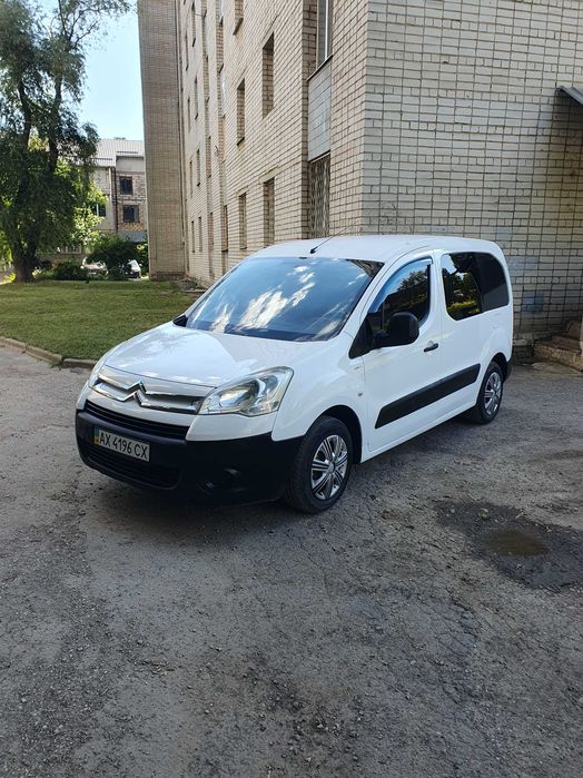 Продам CITROËN BERLINGO Пасажир 1.6 D