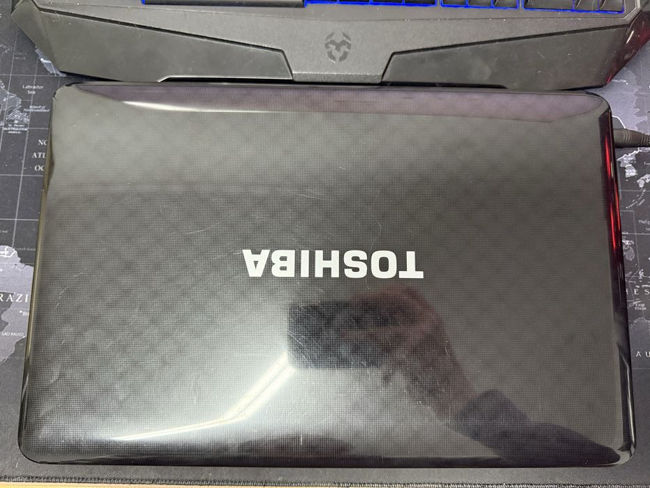 Toshiba i5 8gb ram 500gb hdd