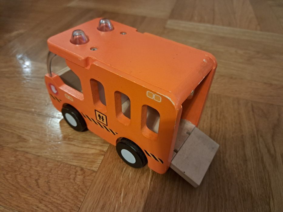 Drewniane pojazdy playtive 2 szt