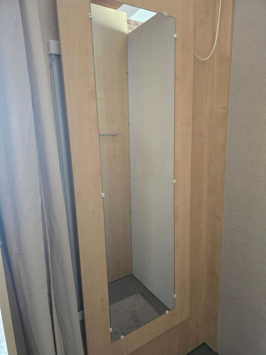 przymierzalnia dwie kabiny