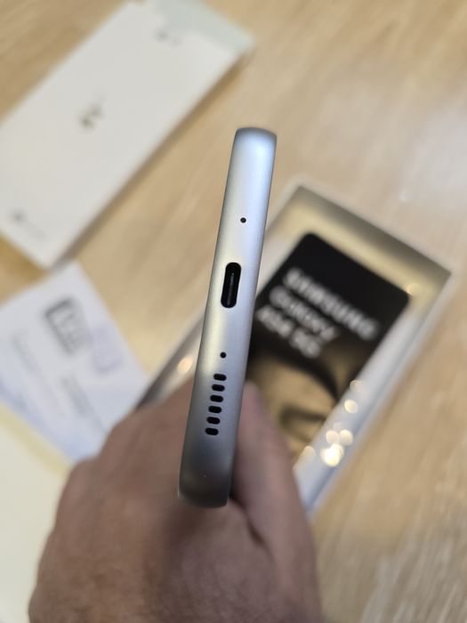 Samsung Galaxy A54 5G 8/256 білий