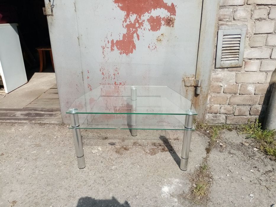 Тумба під телевізор скляна