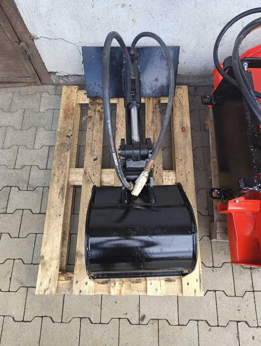 Ramię kopiące do miniładowarki Avant / MultiOne – łyżka 40 cm