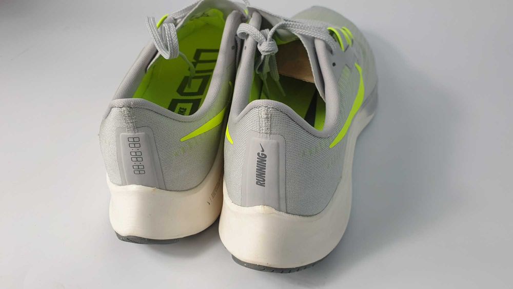 Buty męskie do biegania Nike Air Zoom Pegasus 37 BQ9646-003 r. 47,5
