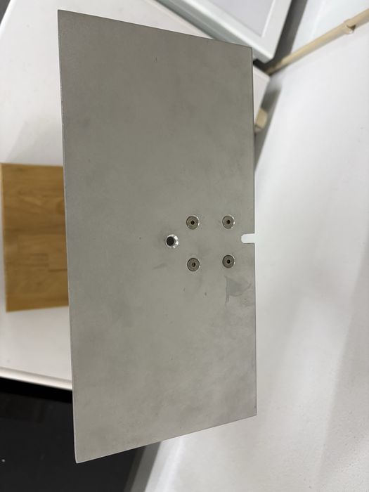 Suporte Bang & Olufsen Beocenter