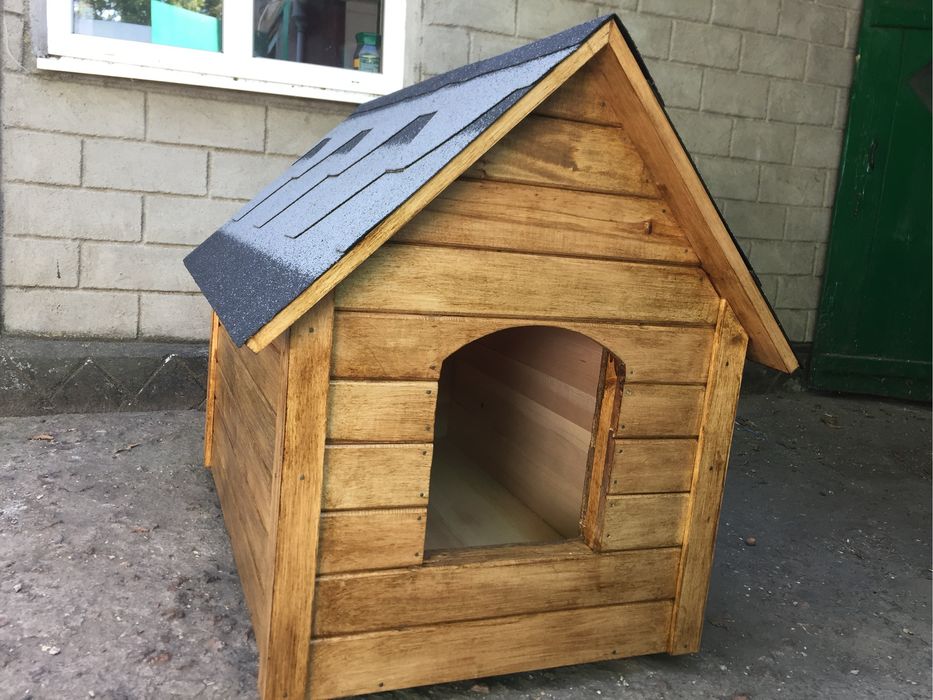 Будки для собак.утеплені та прості