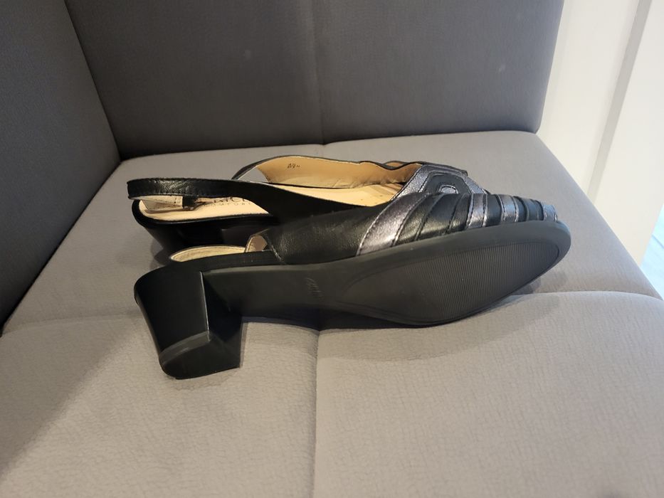 Buty skórzane -sandały