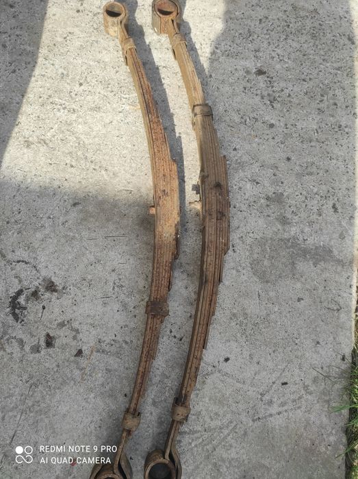 Продам передні задні ресори уаз 469 , 3151