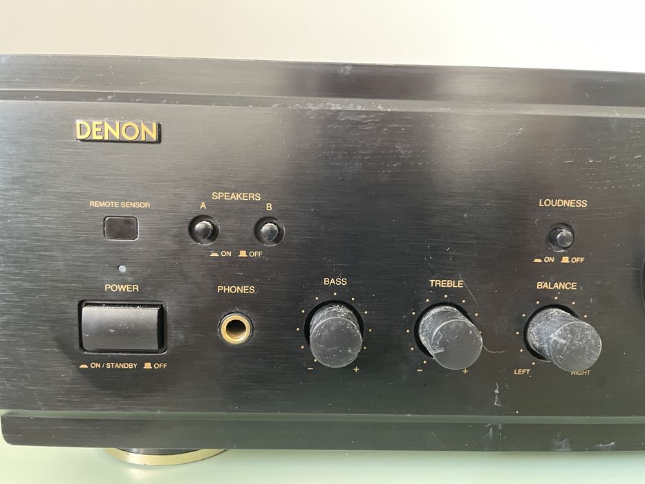 Amplificador denon PMA 1055R
