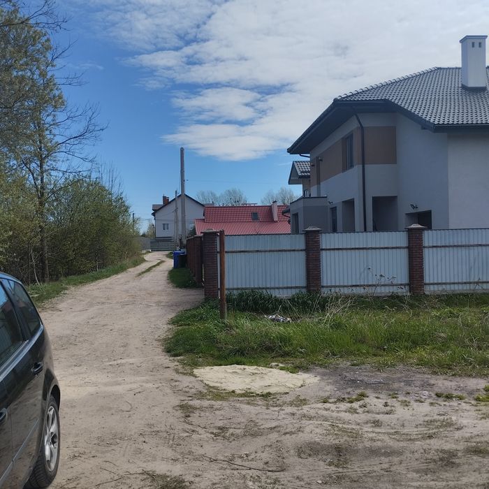 МУРОВАНЕ-10сот. кінцева 9 маршруту.