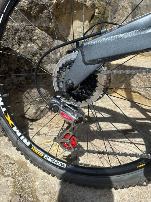 Moma Bikes Equinox 26” – Suspensão Total | 24 Velocidades
