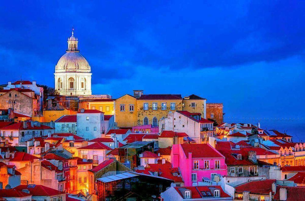 Venda de Imóvel no bairro mais Histórico e Turístico, centro de Lisboa - Não aceito contactos de Agências.