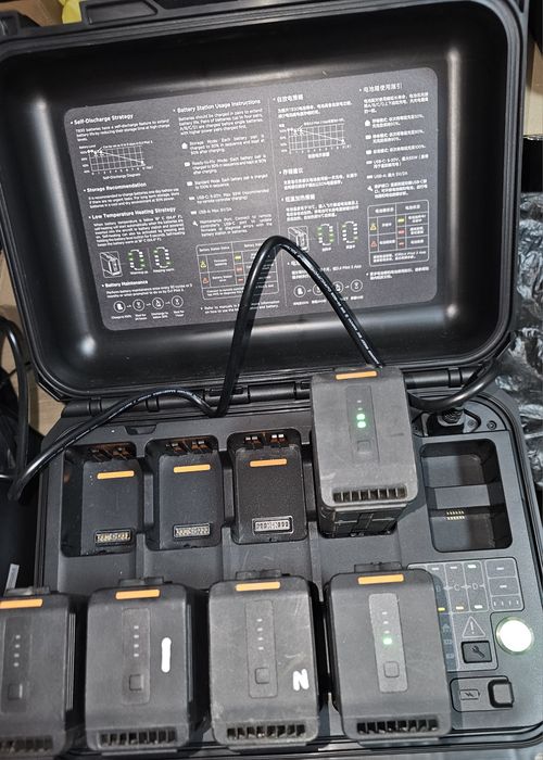 кейс зарядный dji bs30 (dji tb30) для дрона DJI Matrice 30T/30