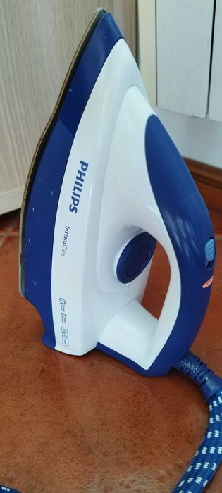 Ferro a Vapor - Philips InstantCare GC7510
