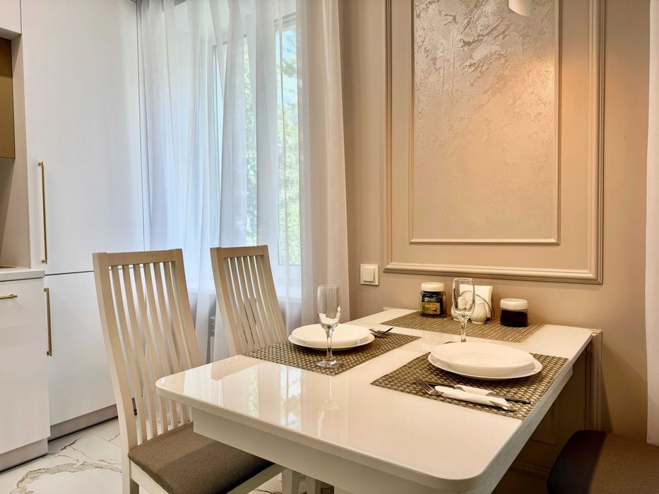 ApartPoltava Розкішна студія на Соборності, ТОП апартаменти. Банк. чек