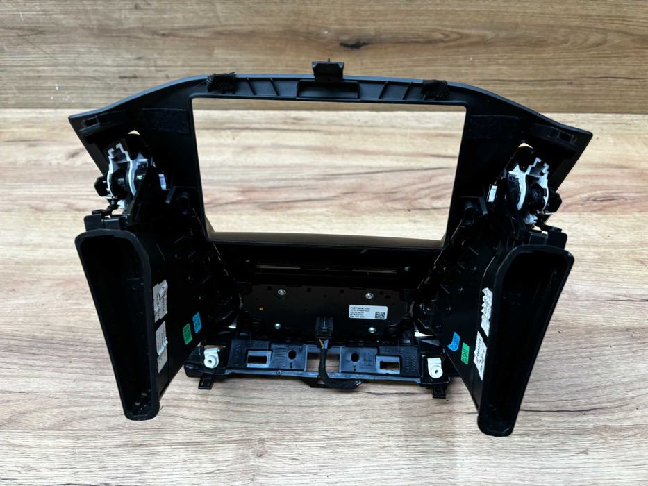 Panel radia Ford Focus 3