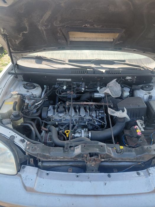 Разборка запчасти Hyundai Хюндай  Santafe Сантафе 1пок 2.0 дизель