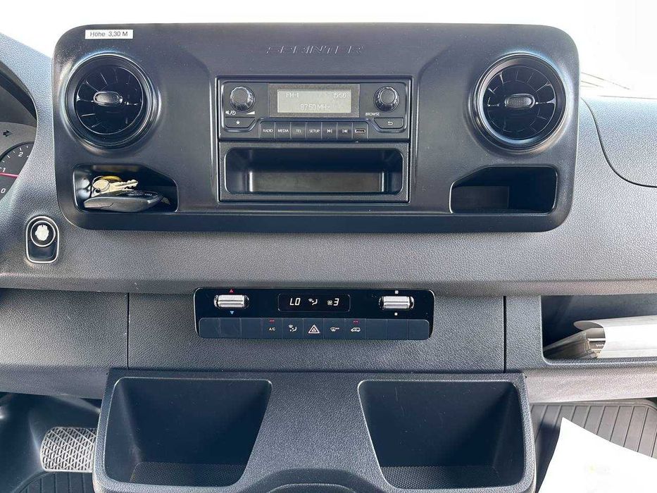 Mercedes-Benz Sprinter 2020p.