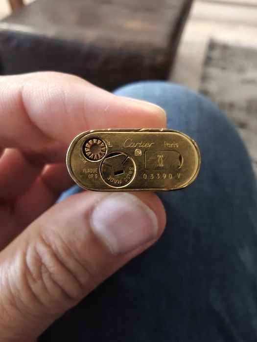 Isquerio cartier em ouro anos 70