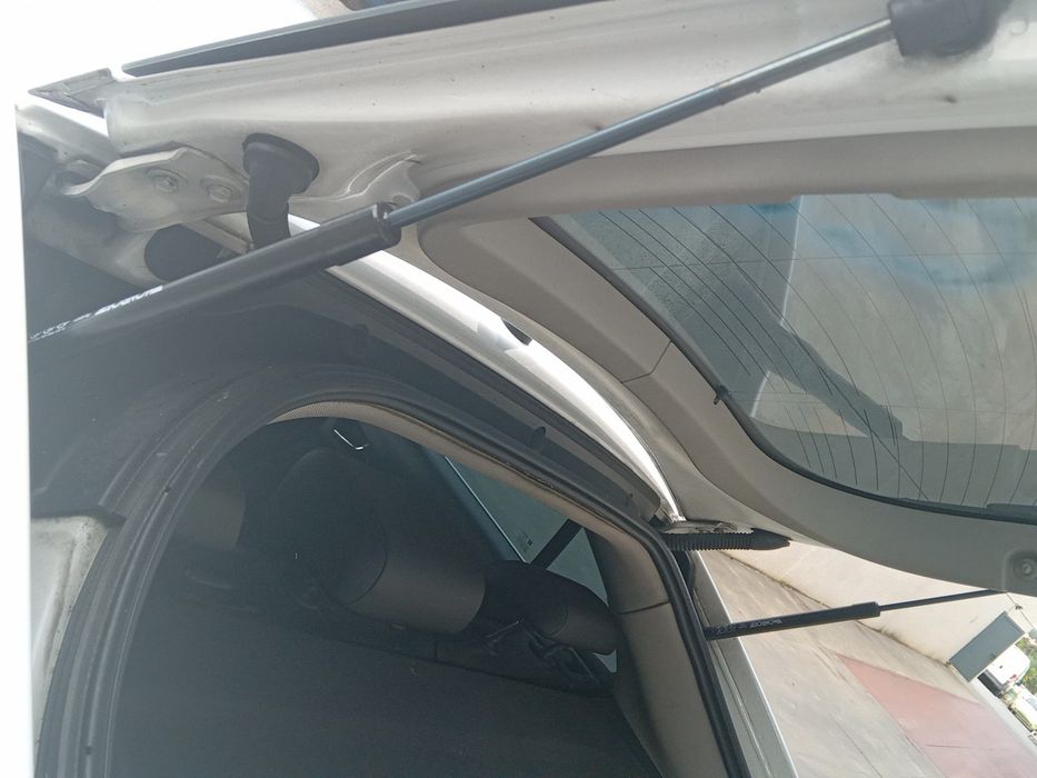 Amortecedor da mala OPEL Insignia A (G09)