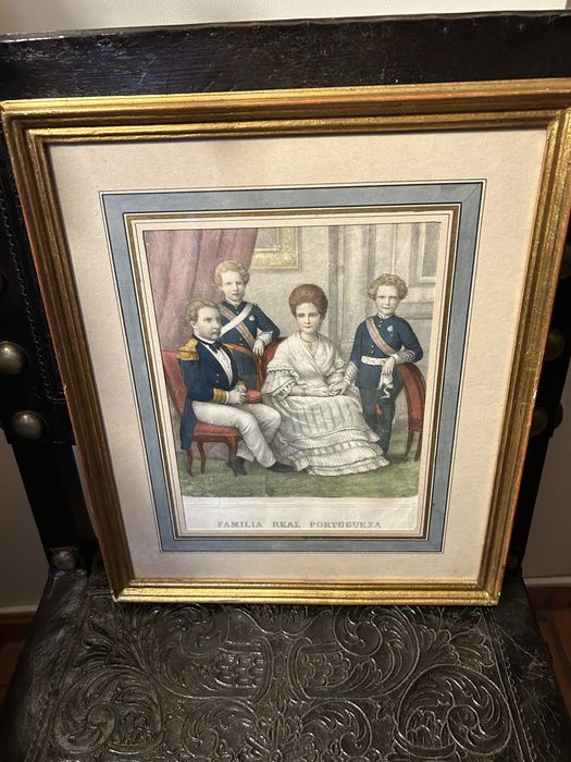 Gravura antiga com a Familia Real Portuguesa