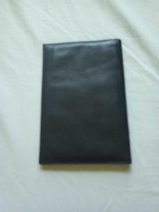 Portfel w kolorze czarnym