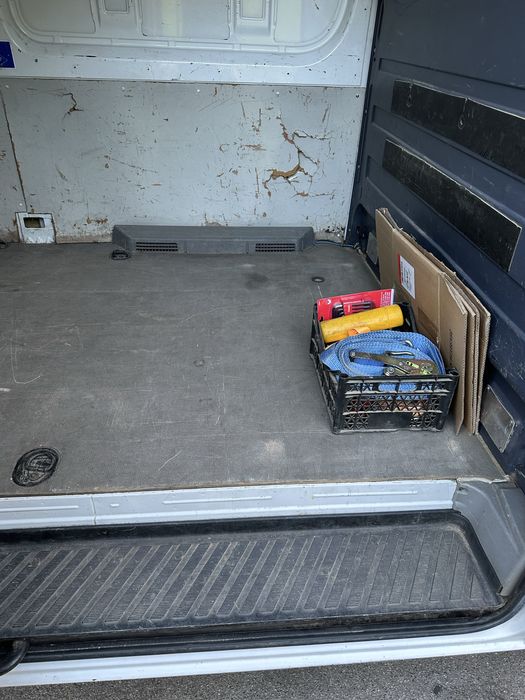 Volkswagen Crafter 2.0 2014 рік 266000 пробіг вантажний автомобіль