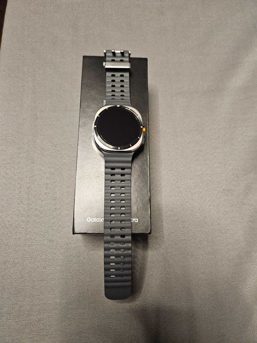 Zegarek Smartwatch Samsung Galaxy Watch Srebrny tytanowy 2025 LTE 47mm