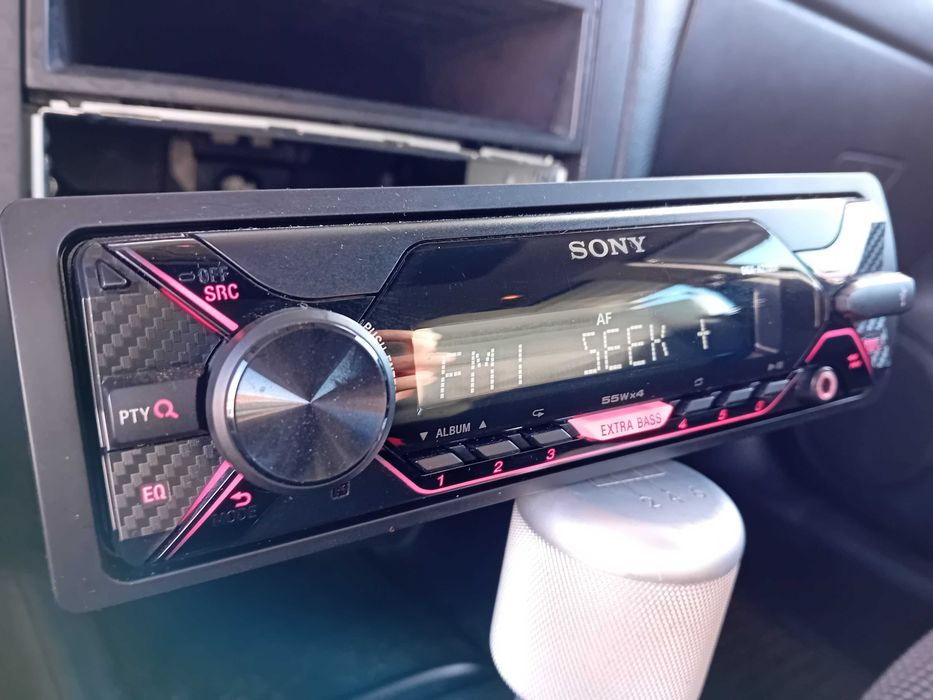 Auto-Rádio SONY DSX-A210UI