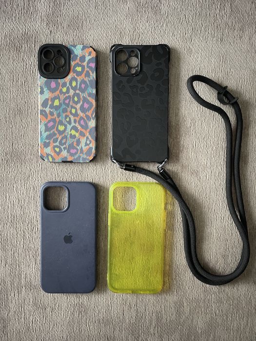 Etui pokrowce do IPhone 12 Pro Max ze sznurkami nowe i używane