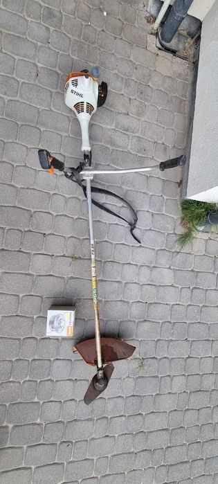 STIHL FS 55 + Tarcza tnąca + Głowica AutoCut C 25-2 + Szelki