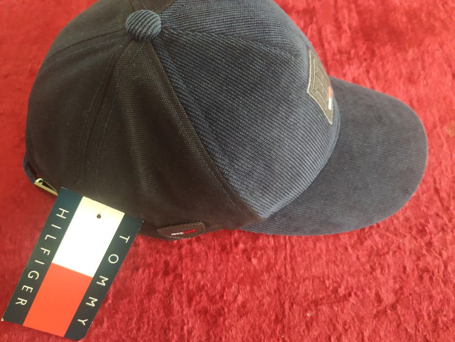 Брендовая кепка Tommy Hilfiger новая оригинал