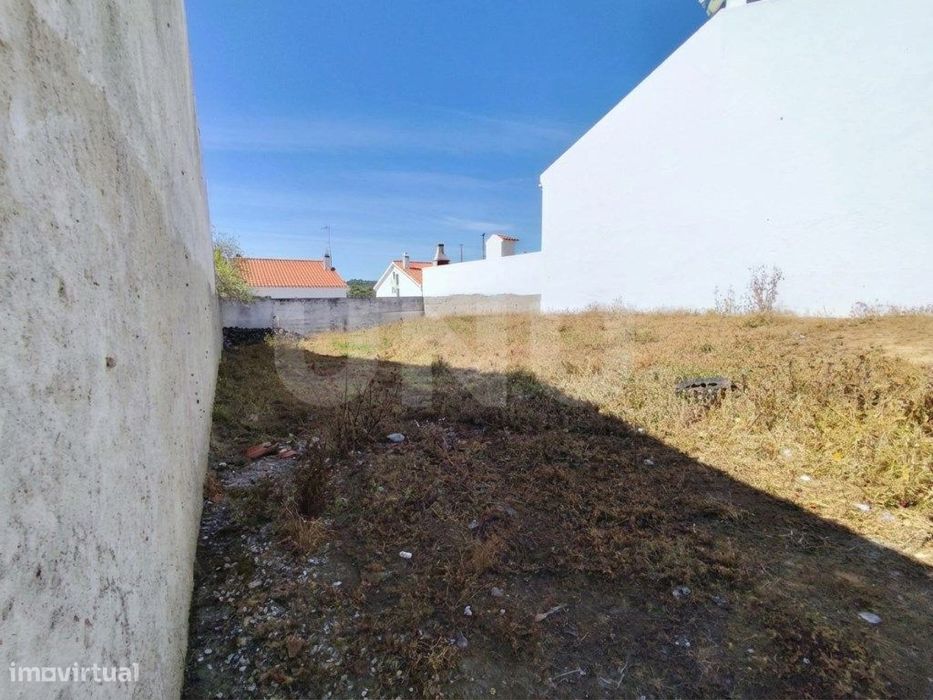 Terreno Urbano em Alqueva - Oportunidade Única para Habitação ou Tu...
