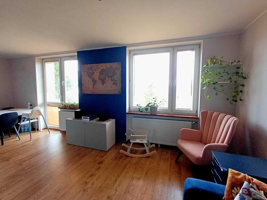 Brynów: 1. piętro, 2 balkony, po remoncie, wyposażone