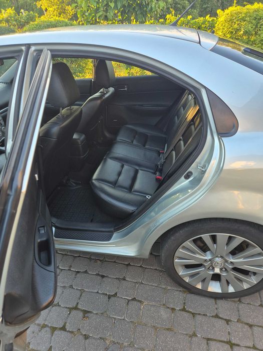 Samochód osobowy Mazda 6