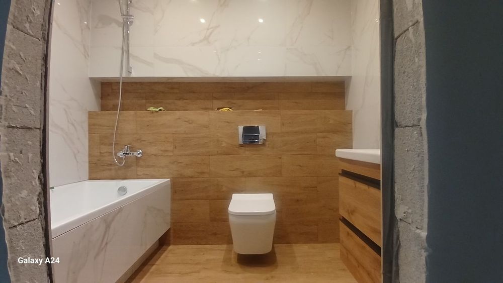 С Ремонтом и кухней новый таун 4спальни/+ студия