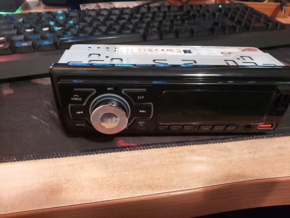 Rádio Auto Bluetooth 1 DIN – Novo / Nunca Usado