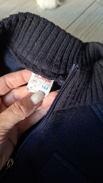 Sweter rozpinany 164