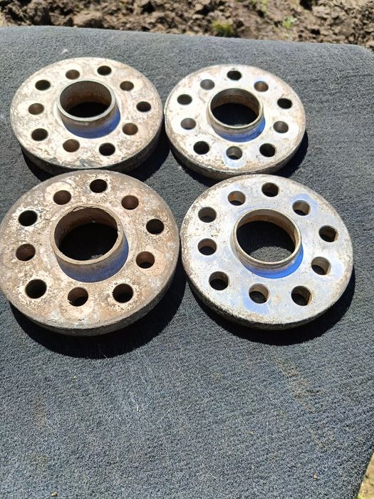 Поставки виліт коліс Audi