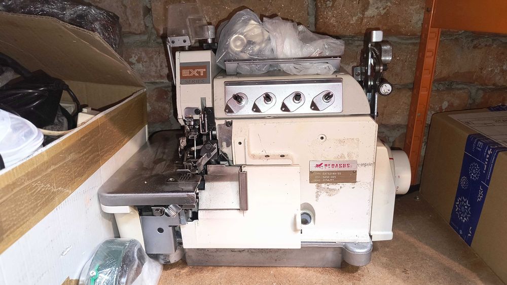 Owerlok Pegasus EXT overlock 4 nitkowy przemysłowy