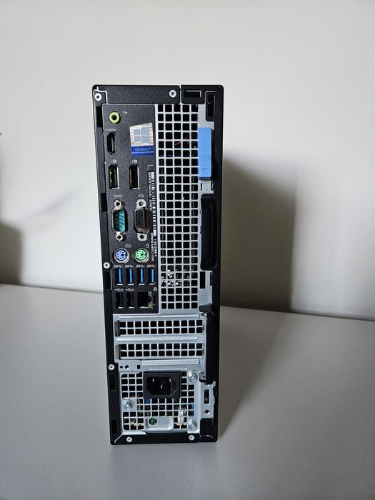 Komputer Dell Optiplex 7050