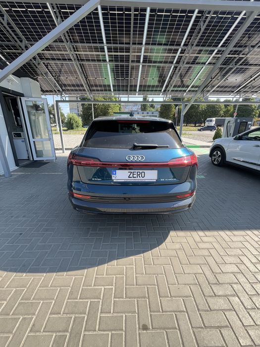 Audi E-tron 95KwH